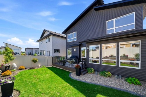 20 Ellington Crescent, Red Deer, AB 