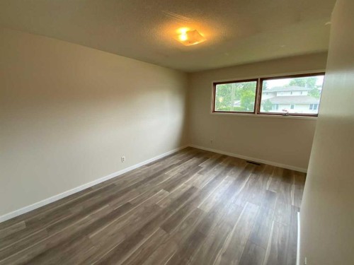 521 4 Street Se, Three Hills, AB 