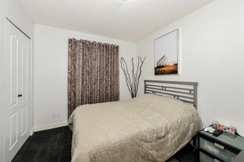 5102 54 Avenue, Camrose, AB - Indoor Photo Showing Bedroom