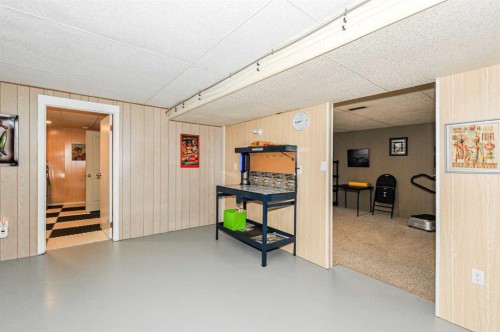 5102 54 Avenue, Camrose, AB - Indoor