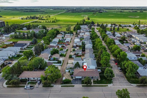 5102 54 Avenue, Camrose, AB - Outdoor With View