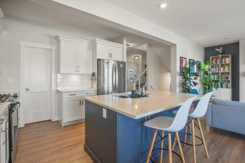 4185 Ryders Ridge Boulevard, Sylvan Lake, AB - Indoor Photo Showing Kitchen With Upgraded Kitchen