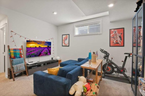 4185 Ryders Ridge Boulevard, Sylvan Lake, AB - Indoor Photo Showing Gym Room