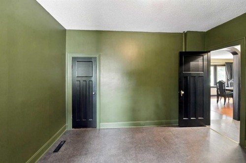 204 Birkett Street, Bittern Lake, AB - Indoor Photo Showing Other Room