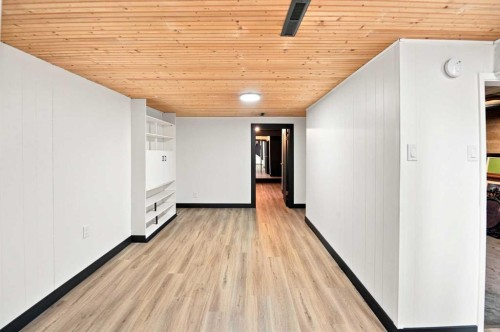 204 Birkett Street, Bittern Lake, AB - Indoor Photo Showing Other Room
