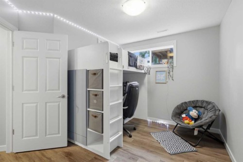 8 Fir Close, Sylvan Lake, AB 