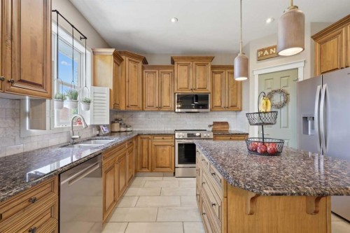 8 Fir Close, Sylvan Lake, AB 