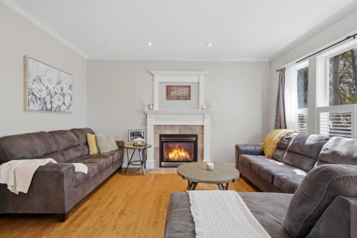 8 Fir Close, Sylvan Lake, AB 