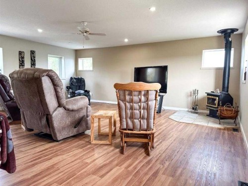 38221 Range Road 242, Rural Lacombe County, AB 