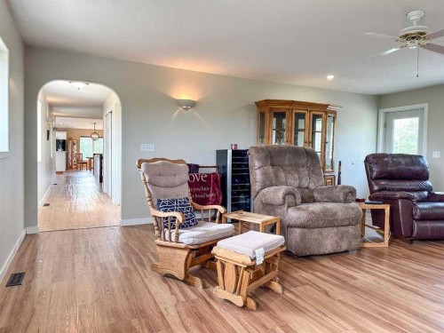 38221 Range Road 242, Rural Lacombe County, AB 