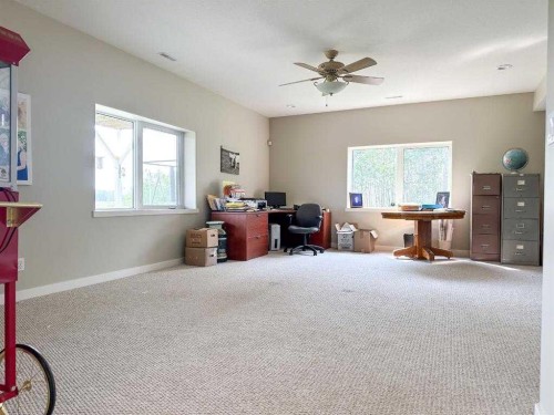 38221 Range Road 242, Rural Lacombe County, AB 