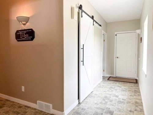 38221 Range Road 242, Rural Lacombe County, AB 