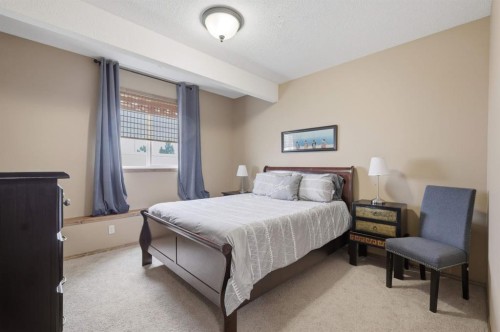 8 Laurel Close, Sylvan Lake, AB 
