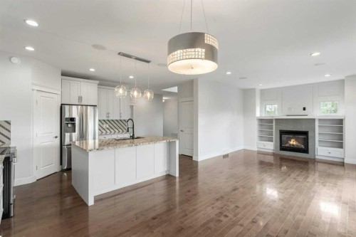 1 Cole Way, Sylvan Lake, AB 