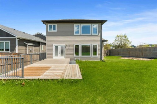 1 Cole Way, Sylvan Lake, AB 