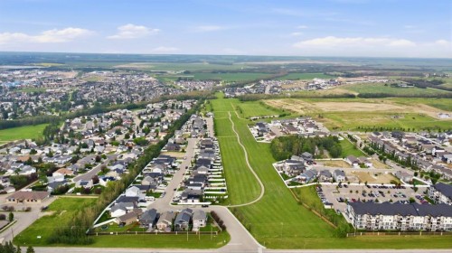 1 Cole Way, Sylvan Lake, AB 