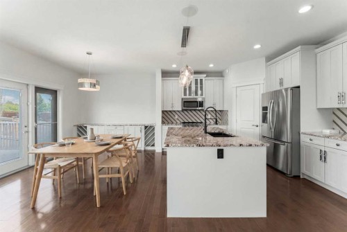 1 Cole Way, Sylvan Lake, AB 
