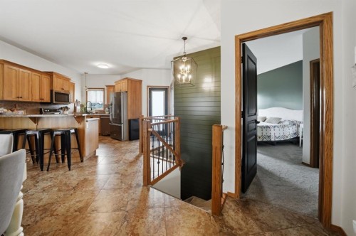 48 Vickers Close, Red Deer, AB 