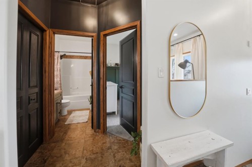 48 Vickers Close, Red Deer, AB 