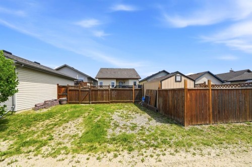 48 Vickers Close, Red Deer, AB 