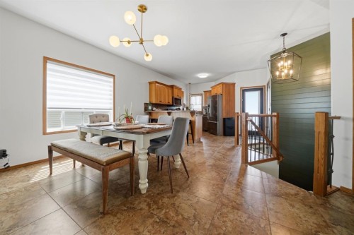 48 Vickers Close, Red Deer, AB 