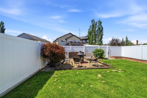 262 Viscount Drive, Red Deer, AB 