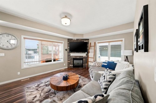 262 Viscount Drive, Red Deer, AB 