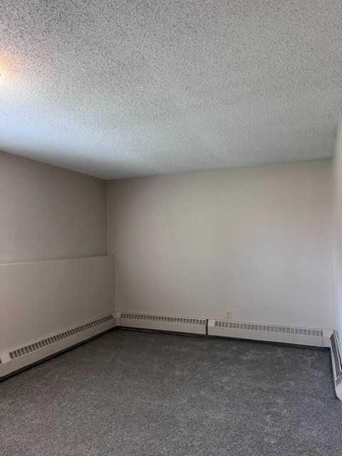 107-49 Bennett, Red Deer, AB 