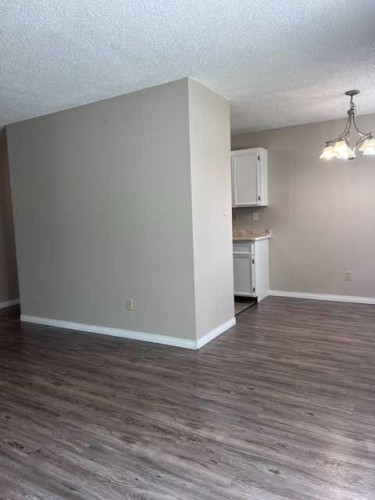 107-49 Bennett, Red Deer, AB 