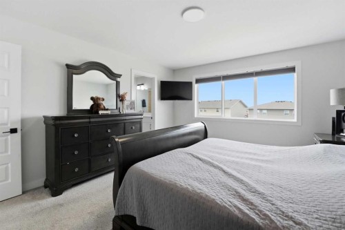 44 Tory Close, Red Deer, AB 