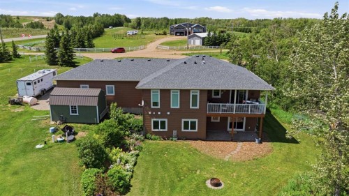 #1 Saddle Up Estates, Rural Kneehill County, AB 