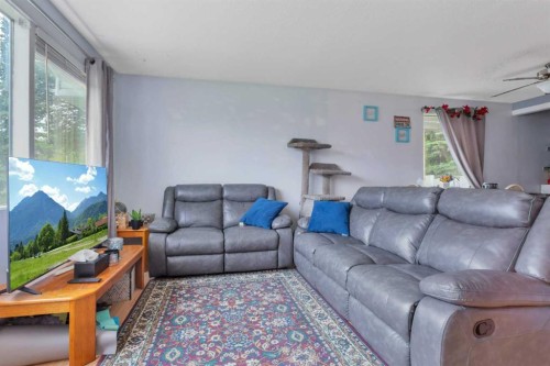 32 Otterbury Avenue, Red Deer, AB 