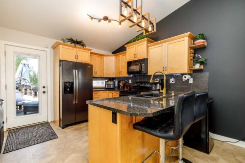 249 Kingston Drive, Red Deer, AB 