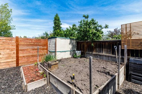 249 Kingston Drive, Red Deer, AB 