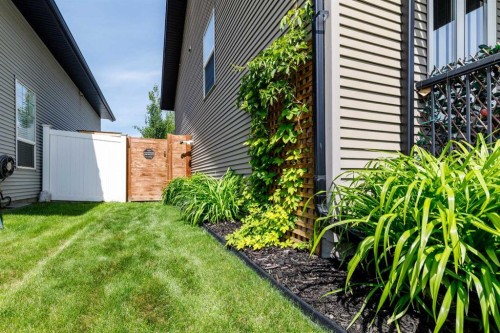 249 Kingston Drive, Red Deer, AB 