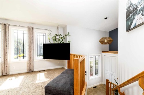 249 Kingston Drive, Red Deer, AB 