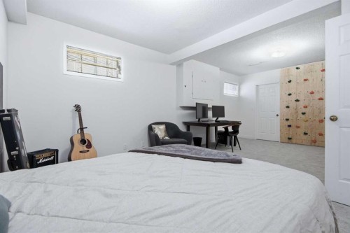 50 Rogers Crescent, Red Deer, AB 