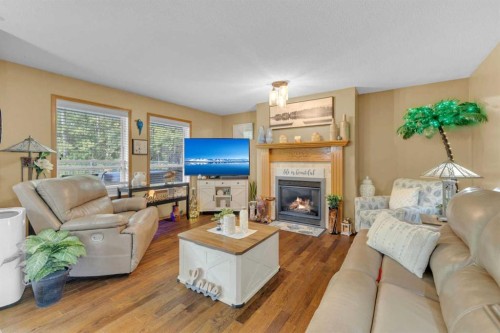 49 Willow Springs Crescent, Sylvan Lake, AB 