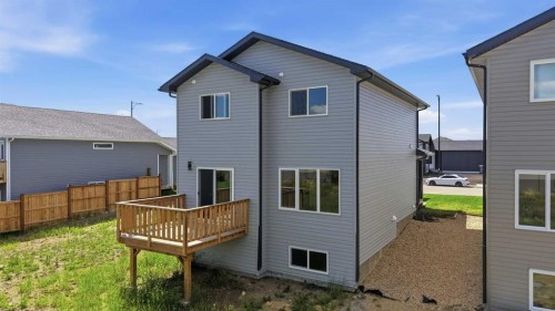 125 Hampton Crescent, Sylvan Lake, AB 