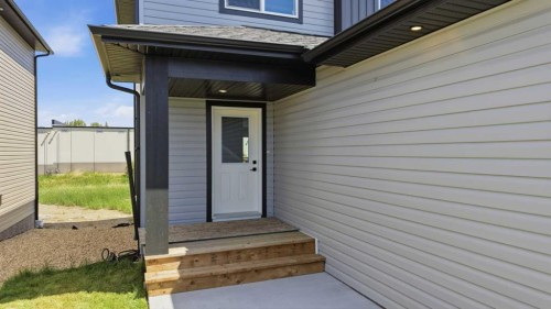 125 Hampton Crescent, Sylvan Lake, AB 