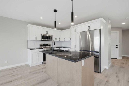 125 Hampton Crescent, Sylvan Lake, AB 