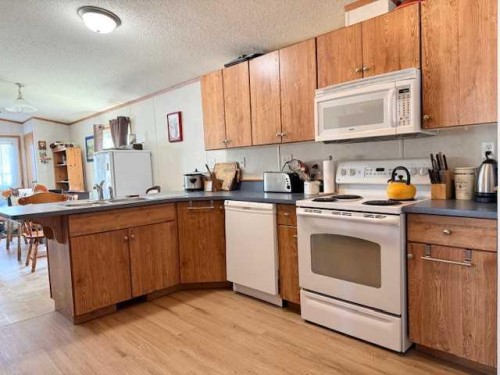#101-4819 51 Avenue, Millet, AB 