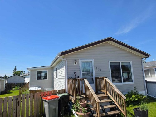#101-4819 51 Avenue, Millet, AB 
