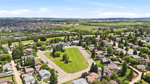 60 Brown Close, Red Deer, AB 