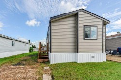 #77-4802 54 Avenue Camrose, AB T4V 3A5