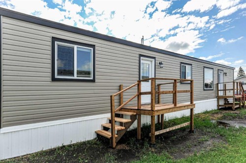 #77-4802 54 Avenue, Camrose, AB 