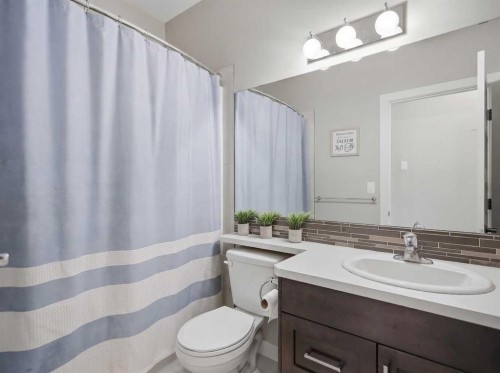 98 Livingston Close, Red Deer, AB 
