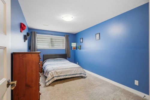 98 Livingston Close, Red Deer, AB 