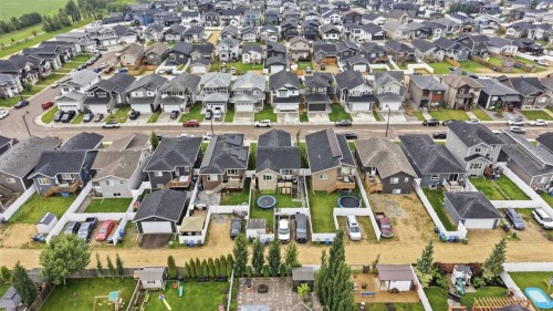 98 Livingston Close, Red Deer, AB 