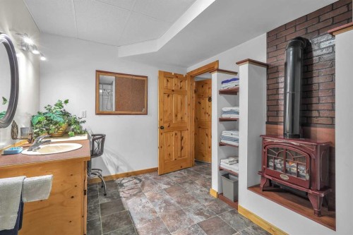 39-39233 Range Road 271, Red Deer, AB 